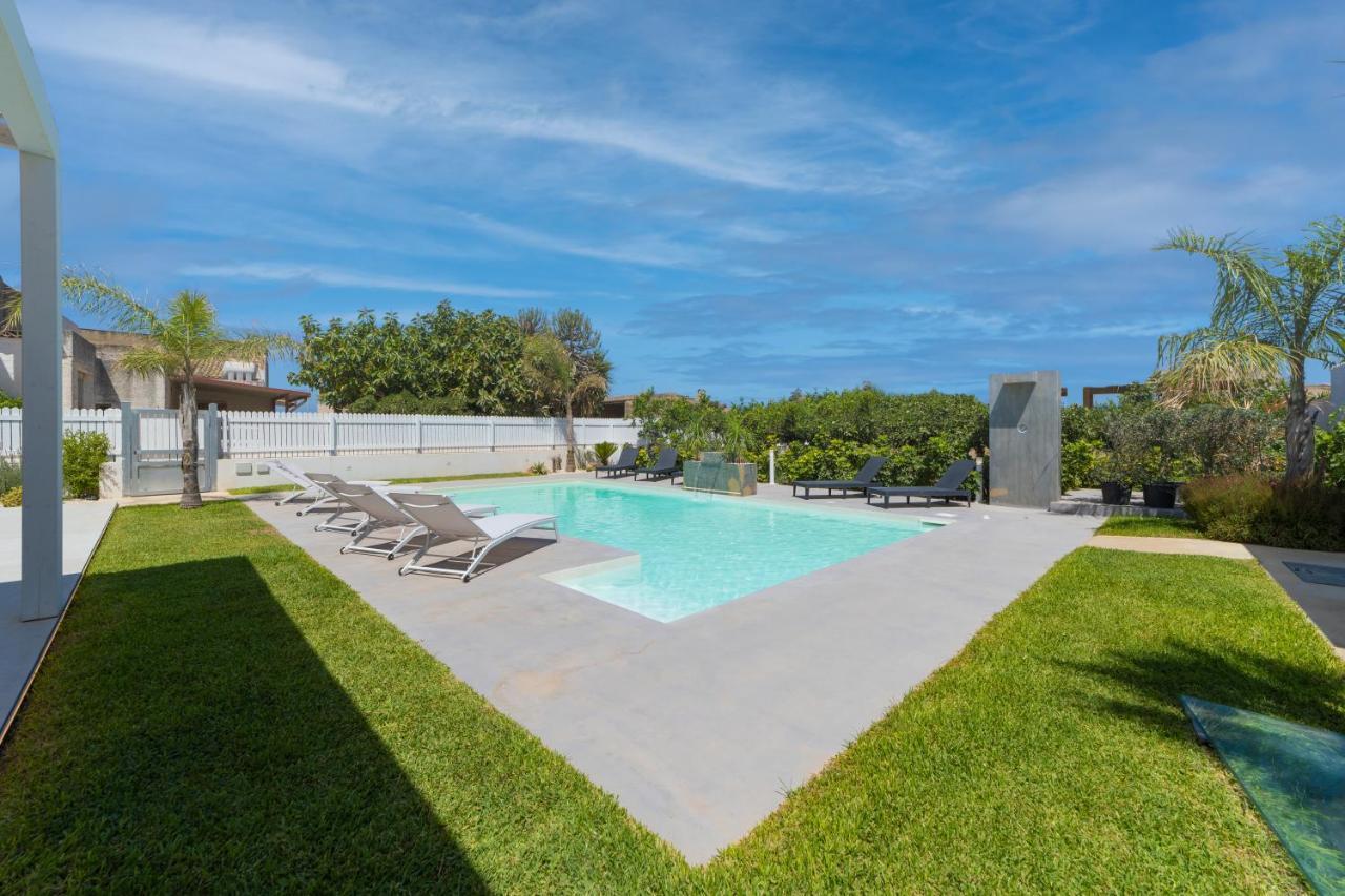 Villa White Luxury Residence Марсала Экстерьер фото
